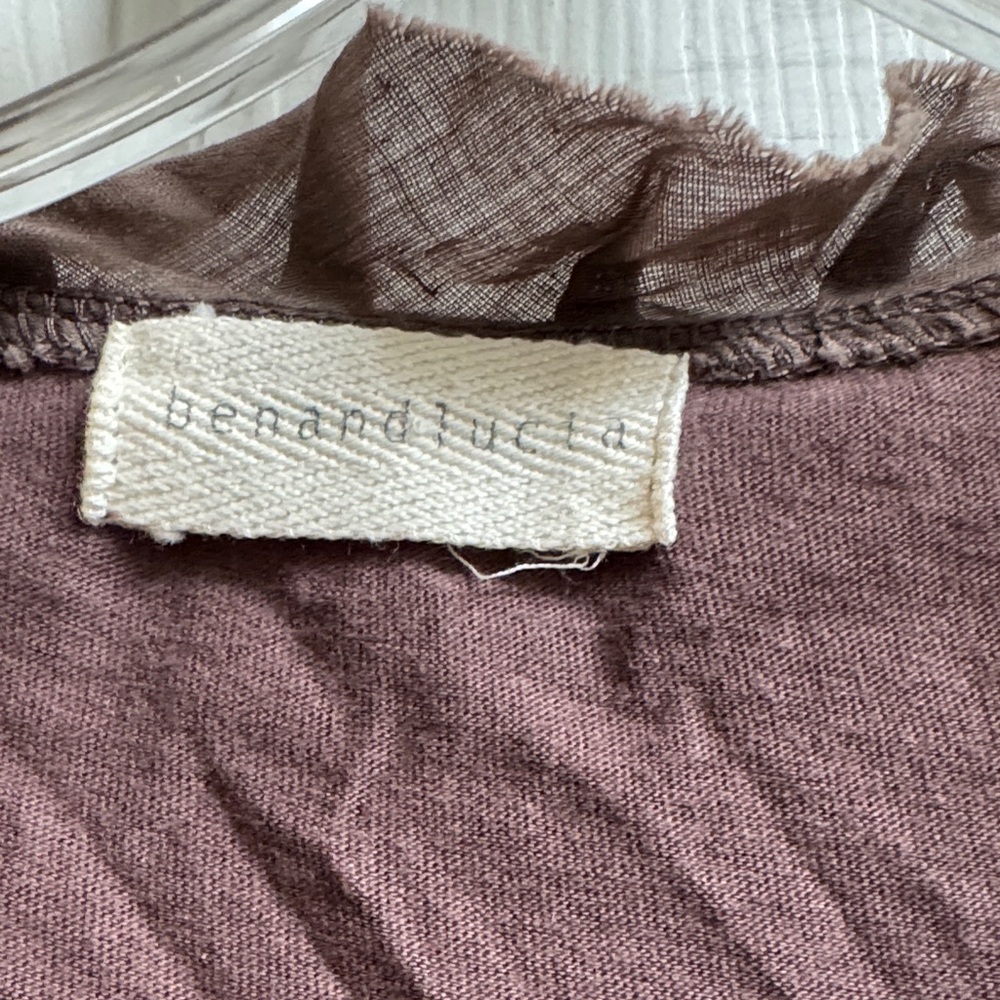 Source Unknown Ruffled V-Neck Blouse - Brown - image 2